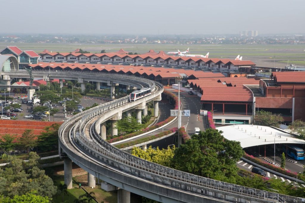 travel pati jakarta